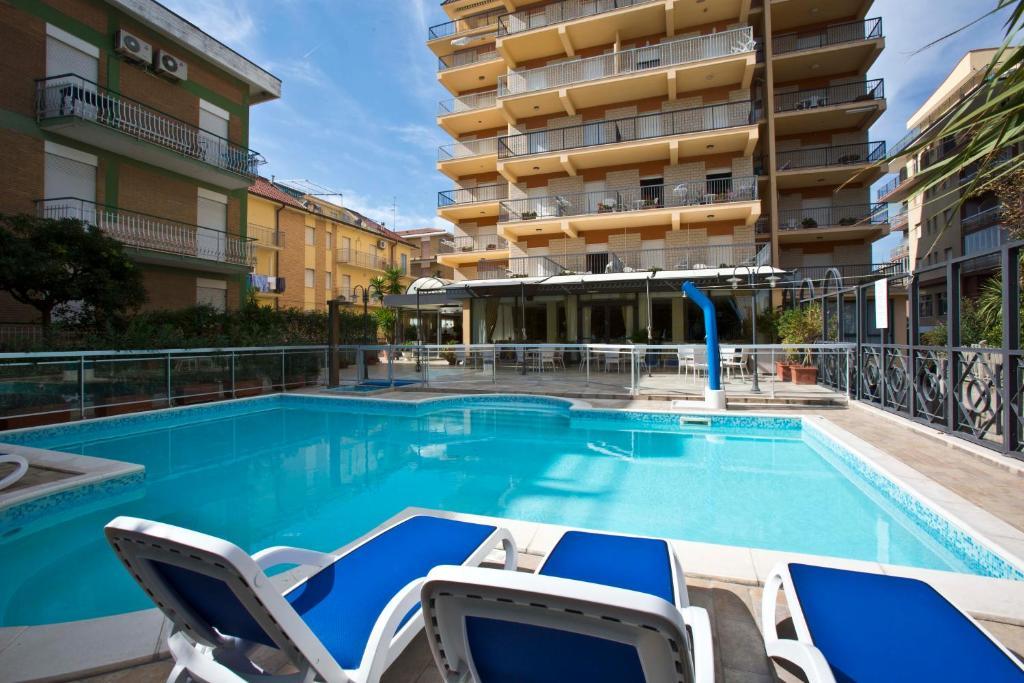 Hotel Sayonara San Benedetto del Tronto Esterno foto