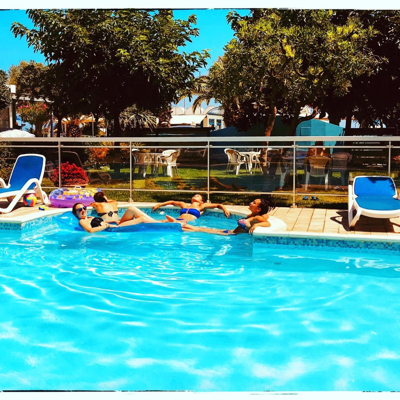 Hotel Sayonara San Benedetto del Tronto Esterno foto